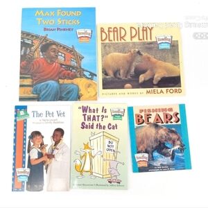 Houghton Mifflin Reading Paperbacks Grade 1.1-1.5